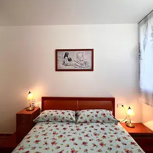 Gerri - L'amfitriona Apartamento