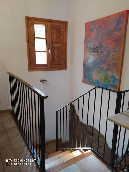 casa sobre rio Noguera Pallaresa Gerri de la Sal